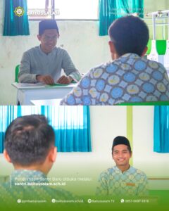santri baitussalam sedang mengikuti ujian lisan
