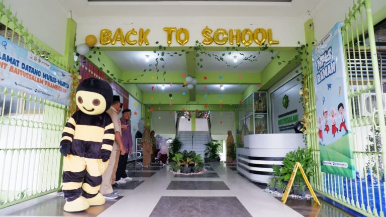 Suasana Lobi SDIT Baitussalam