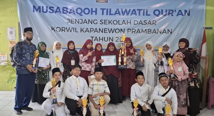 SDIT Baitussalam Juara Umum MTQ Prambanan